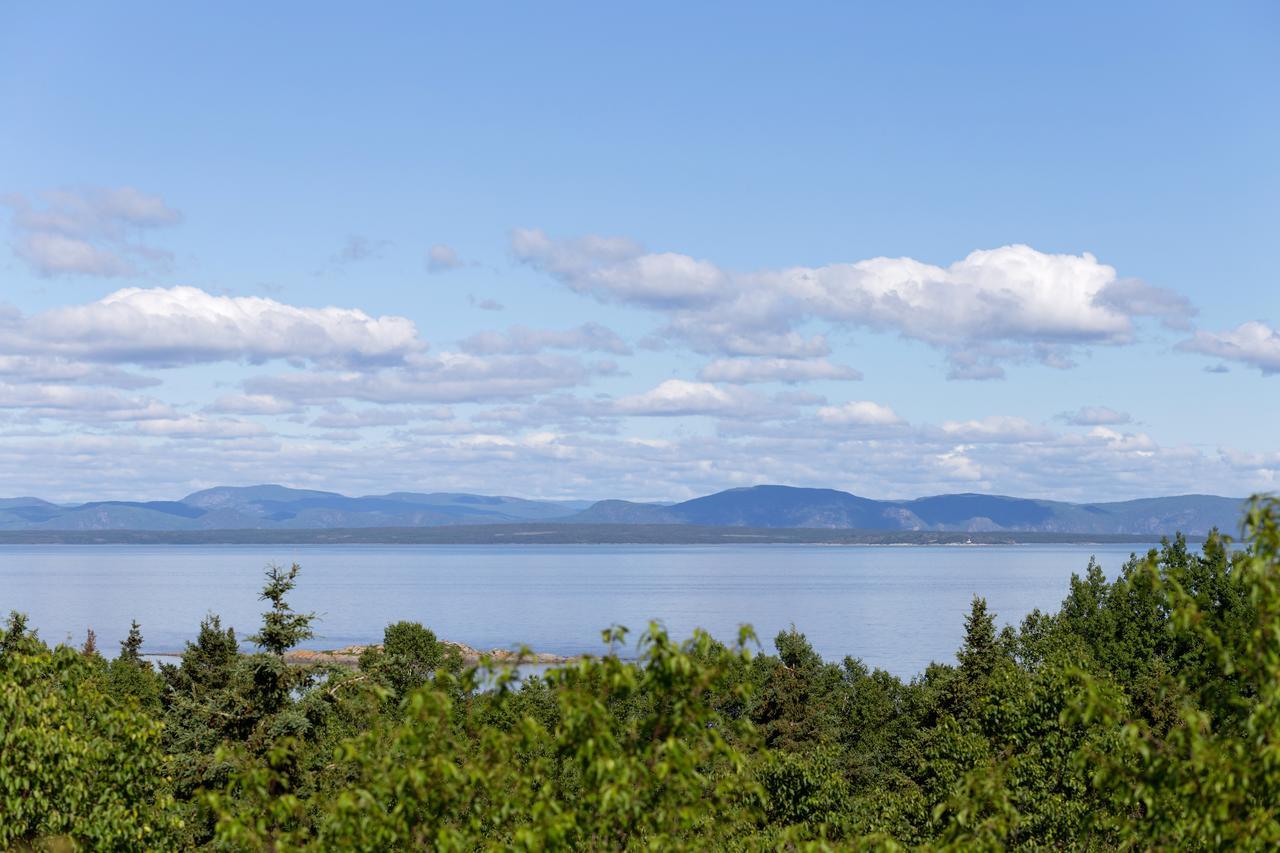 Motel Au Fleuve D'Argent Rivière-du-Loup エクステリア 写真